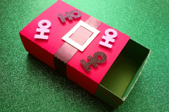 3D SVG Santa Claus Gift Box: Festive Flair for Christmas Branding